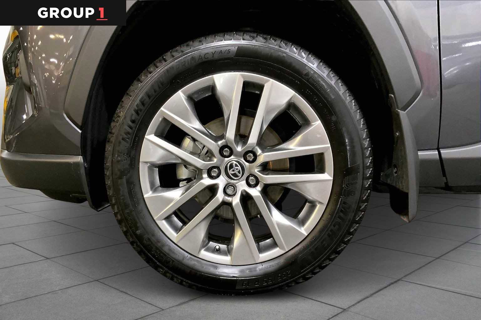 Used 2025 Toyota RAV4 Limited image 10