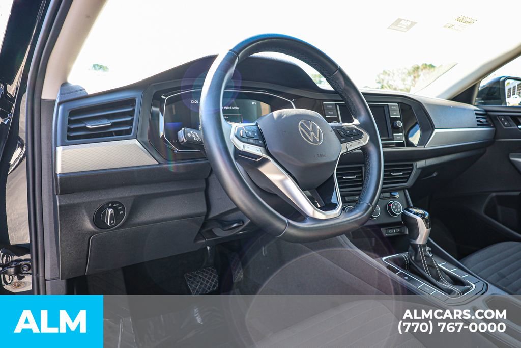 Used 2024 Volkswagen Jetta S image 27