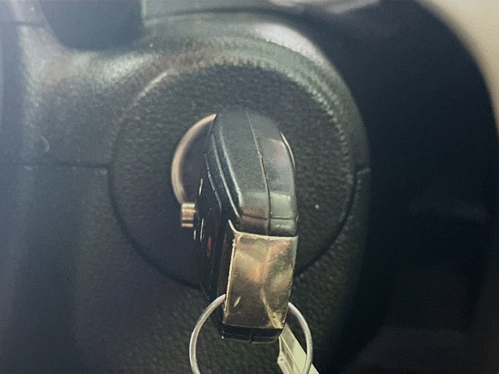 Used 2014 Chevrolet Cruze LS image 25