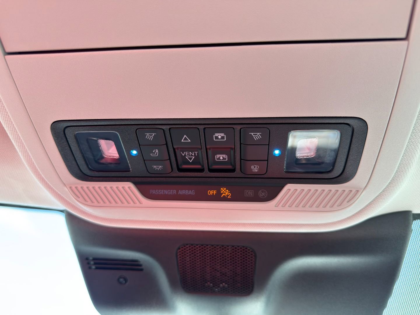 New 2025 Ford Expedition Active image 45