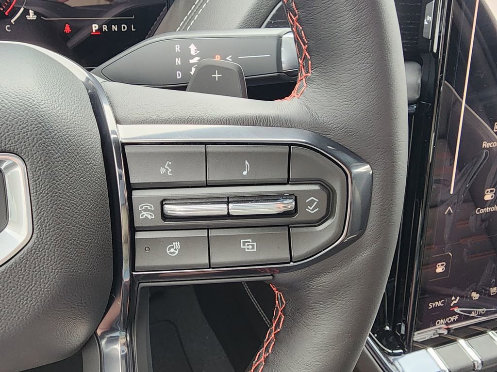 New 2026 GMC Yukon AT4 Ultimate AWD/4WD image 23