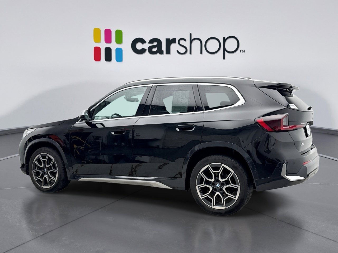 Used 2023 BMW X1 xDrive28i w/ Convenience Package AWD/4WD image 3