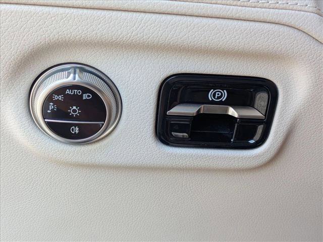 Used 2023 Mercedes-Benz EQS 450+ Sedan image 11