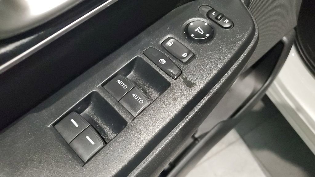 Used 2022 Honda CR-V EX image 21