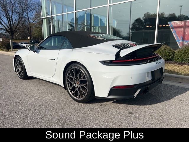Used 2025 Porsche 911 Carrera image 4