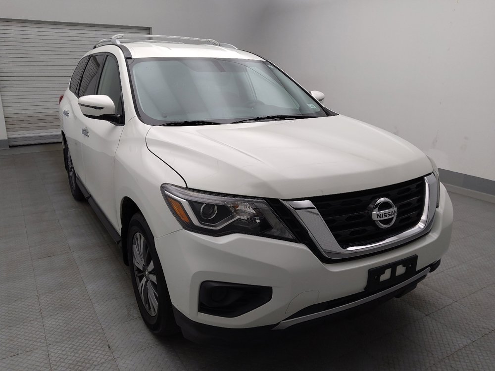 Used 2020 Nissan Pathfinder S AWD/4WD image 14
