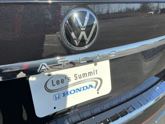 Used 2023 Volkswagen Atlas SEL image 5