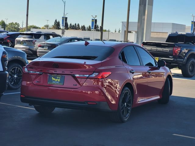 Used 2025 Toyota Camry LE FWD image 4