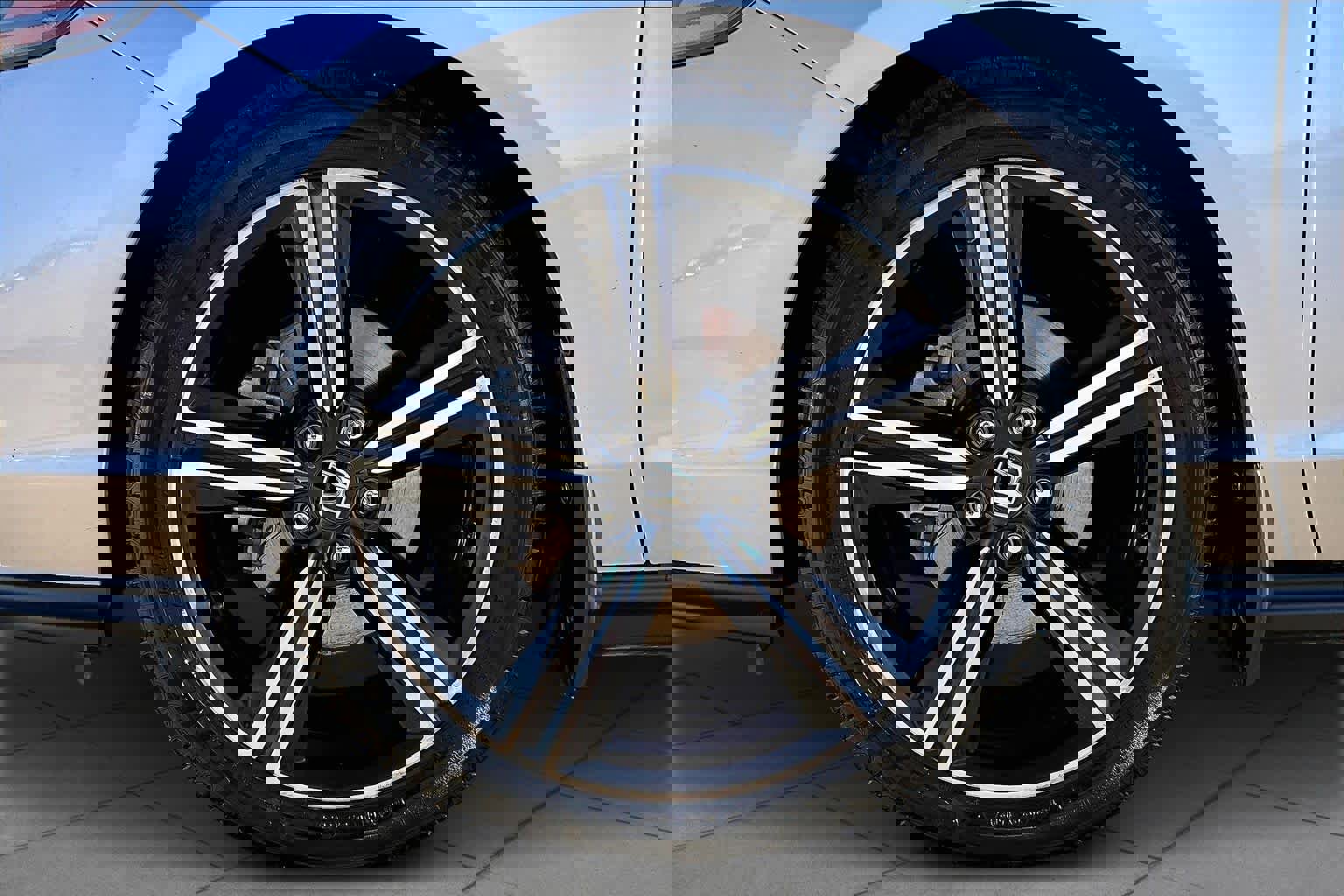 Used 2024 Honda Accord Sport image 11