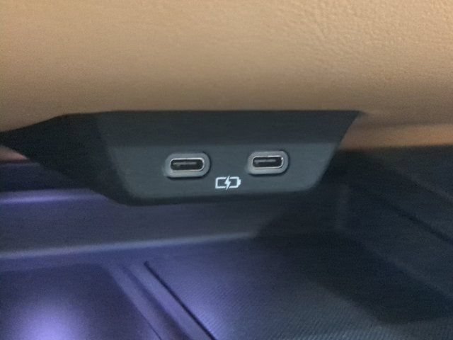 New 2026 Lexus ES 350e FWD image 18