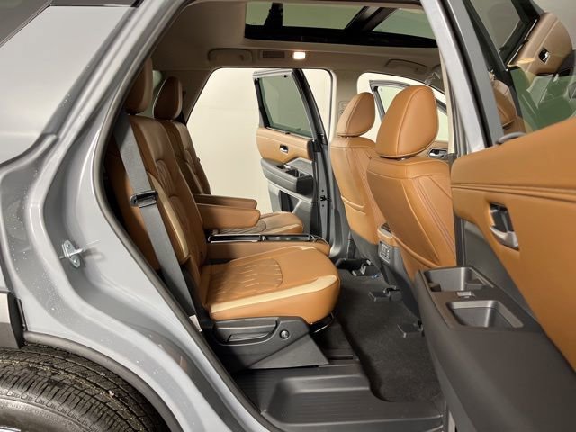 New 2026 Nissan Pathfinder Platinum image 48