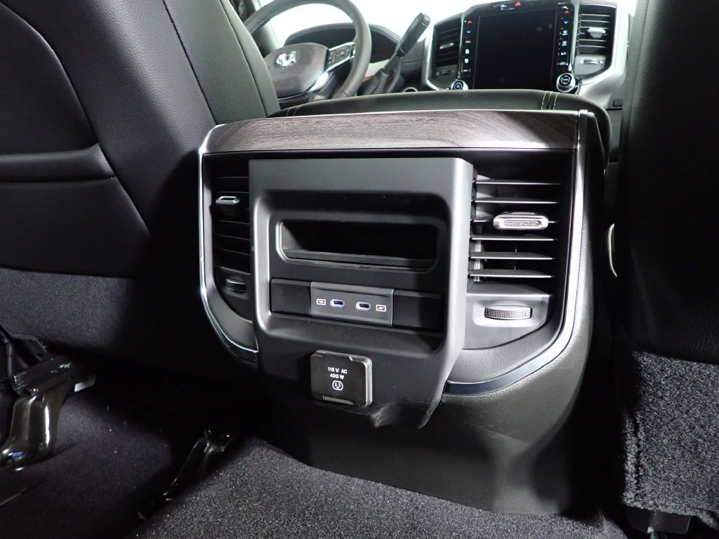 New 2027 RAM 2500 Laramie w/ Night Edition AWD/4WD image 37