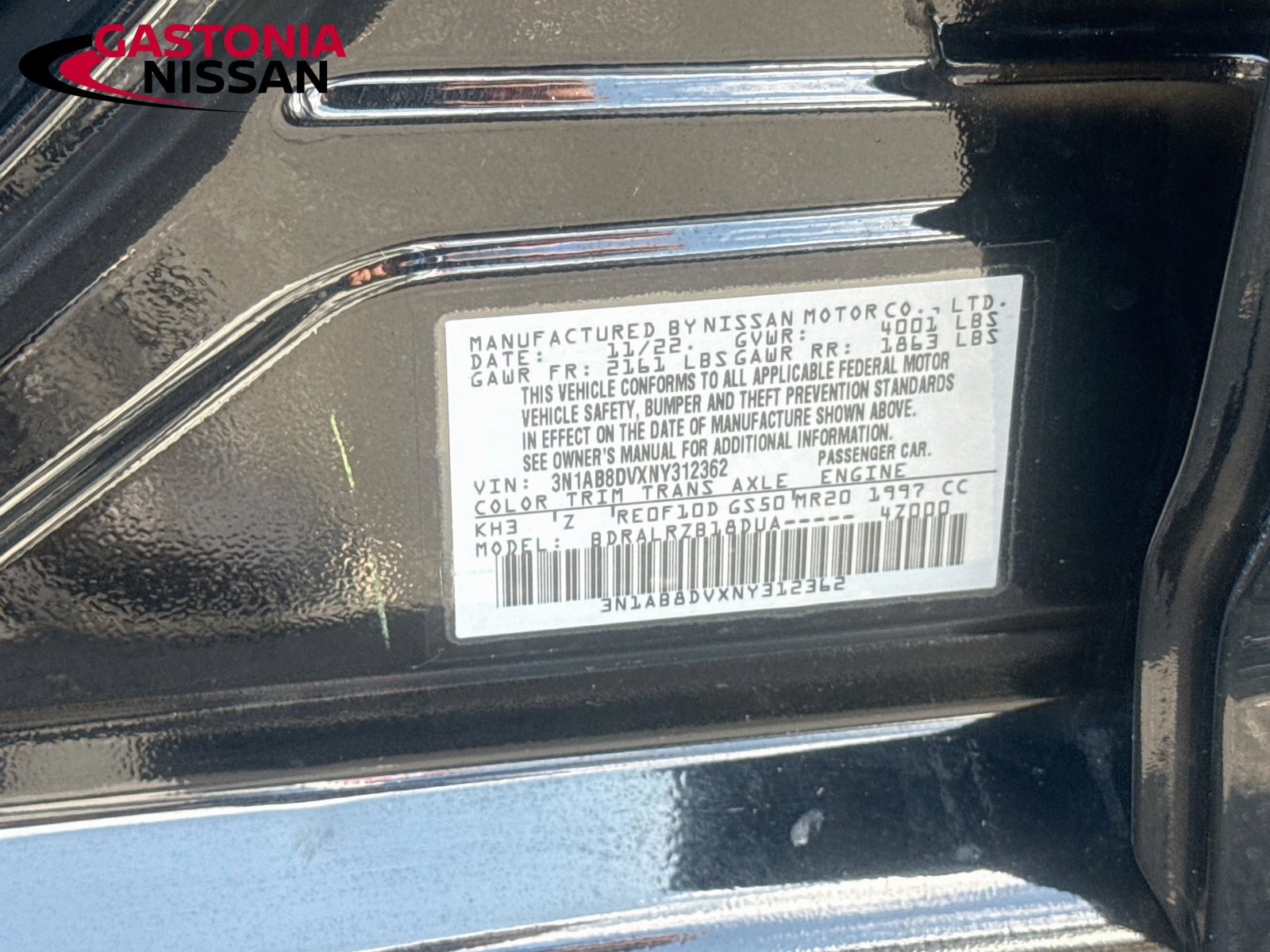 Used 2022 Nissan Sentra SR w/ Electronics Package FWD image 39
