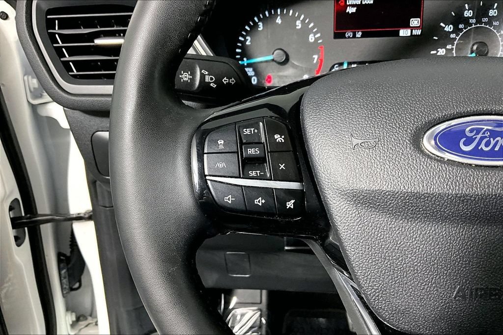 Used 2022 Ford Escape SE w/ Cold Weather Package AWD/4WD image 18