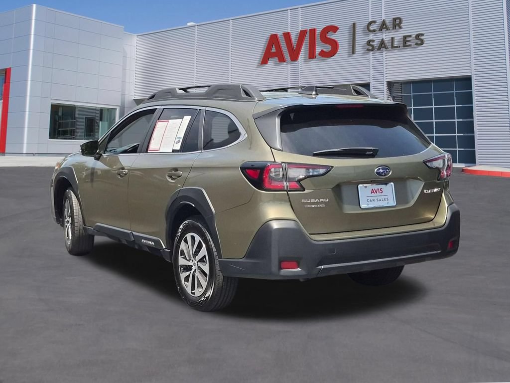 Used 2025 Subaru Outback Premium AWD/4WD image 9