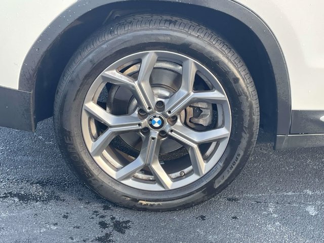 Used 2023 BMW X3 xDrive30i w/ Convenience Package AWD/4WD image 9