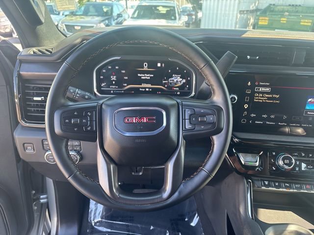 Used 2025 GMC Sierra 2500 AT4 AWD/4WD image 15