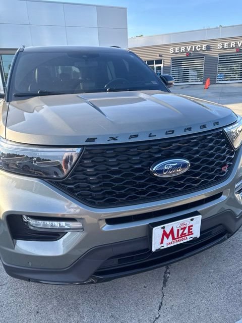 Certified 2020 Ford Explorer ST w/ Premium Technology Package AWD/4WD image 30