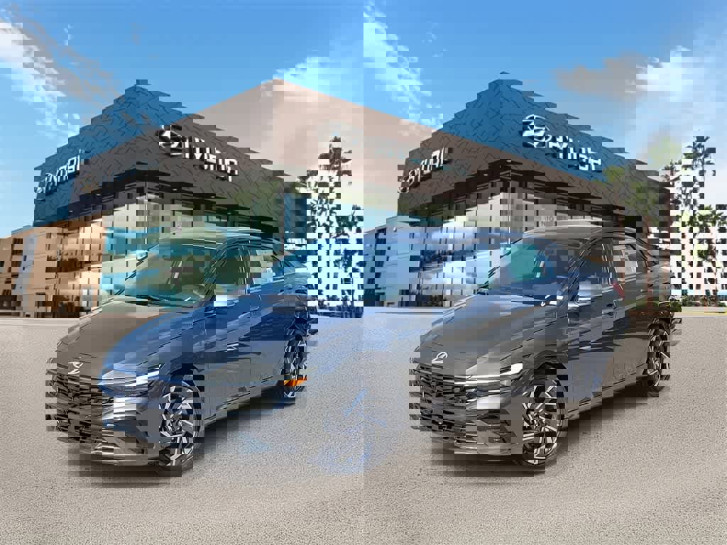 New 2025 Hyundai Elantra Limited