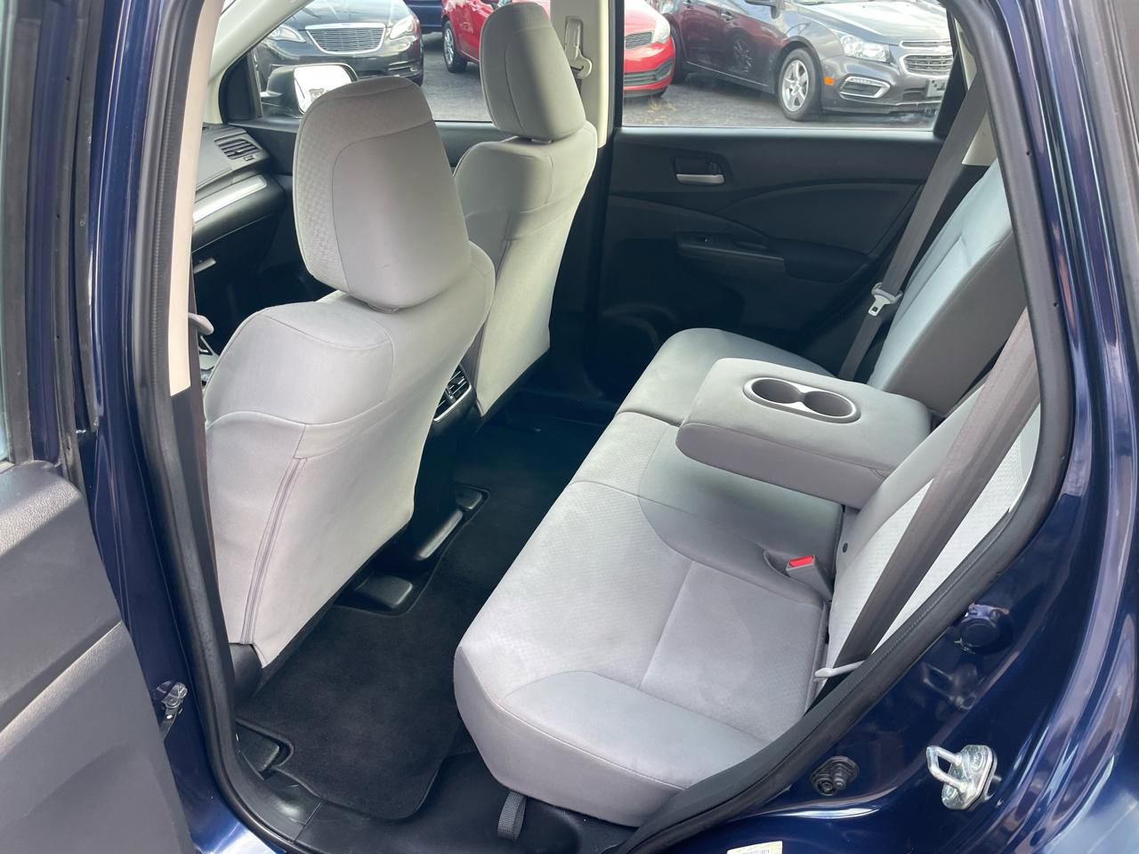 Used 2015 Honda CR-V LX image 25