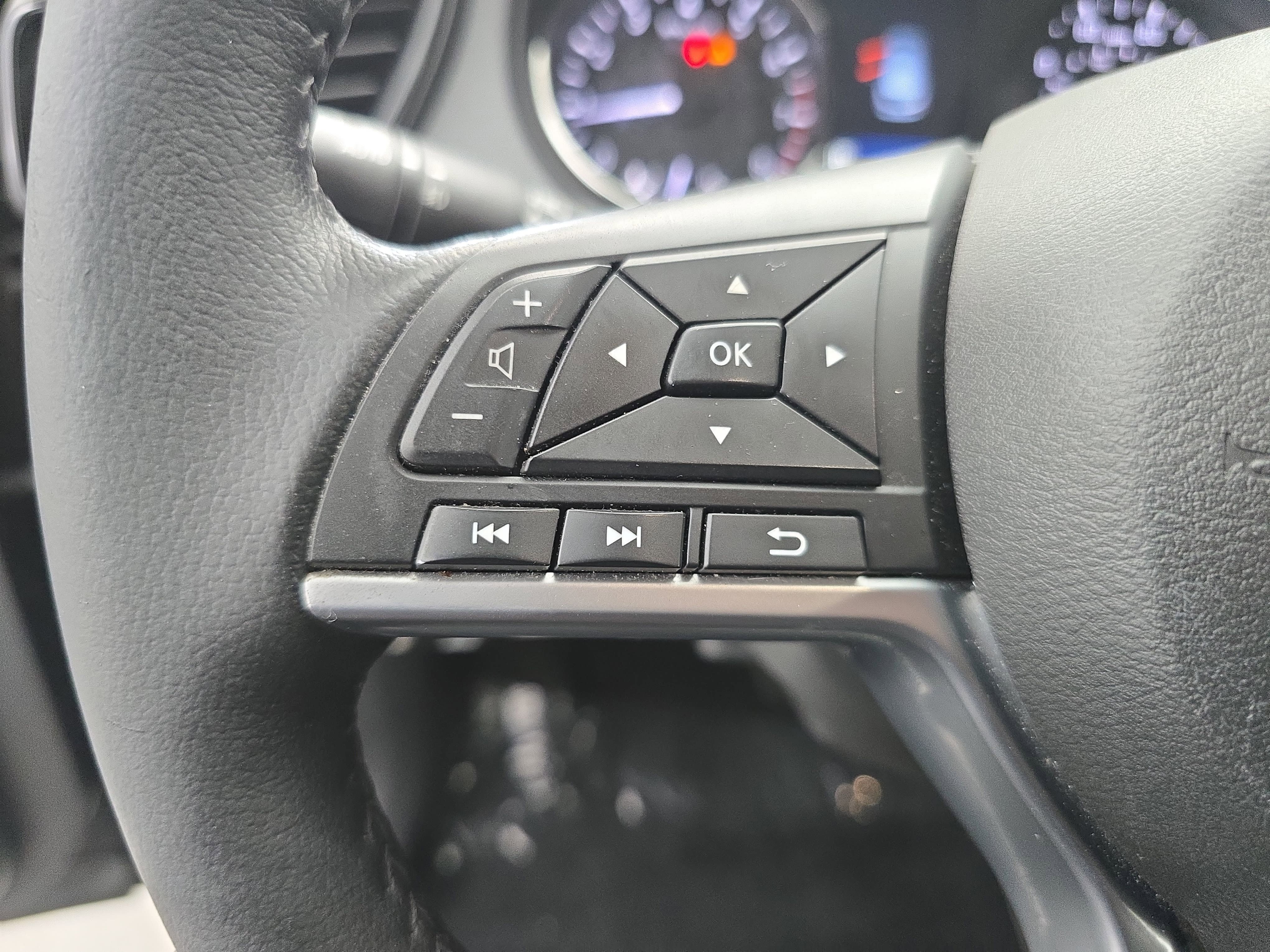 Certified 2022 Nissan Rogue Sport SL w/ Premium Package AWD/4WD image 16
