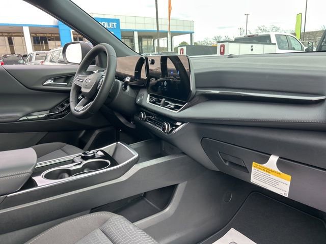 New 2026 Chevrolet Equinox LT w/ Midnight Edition image 32