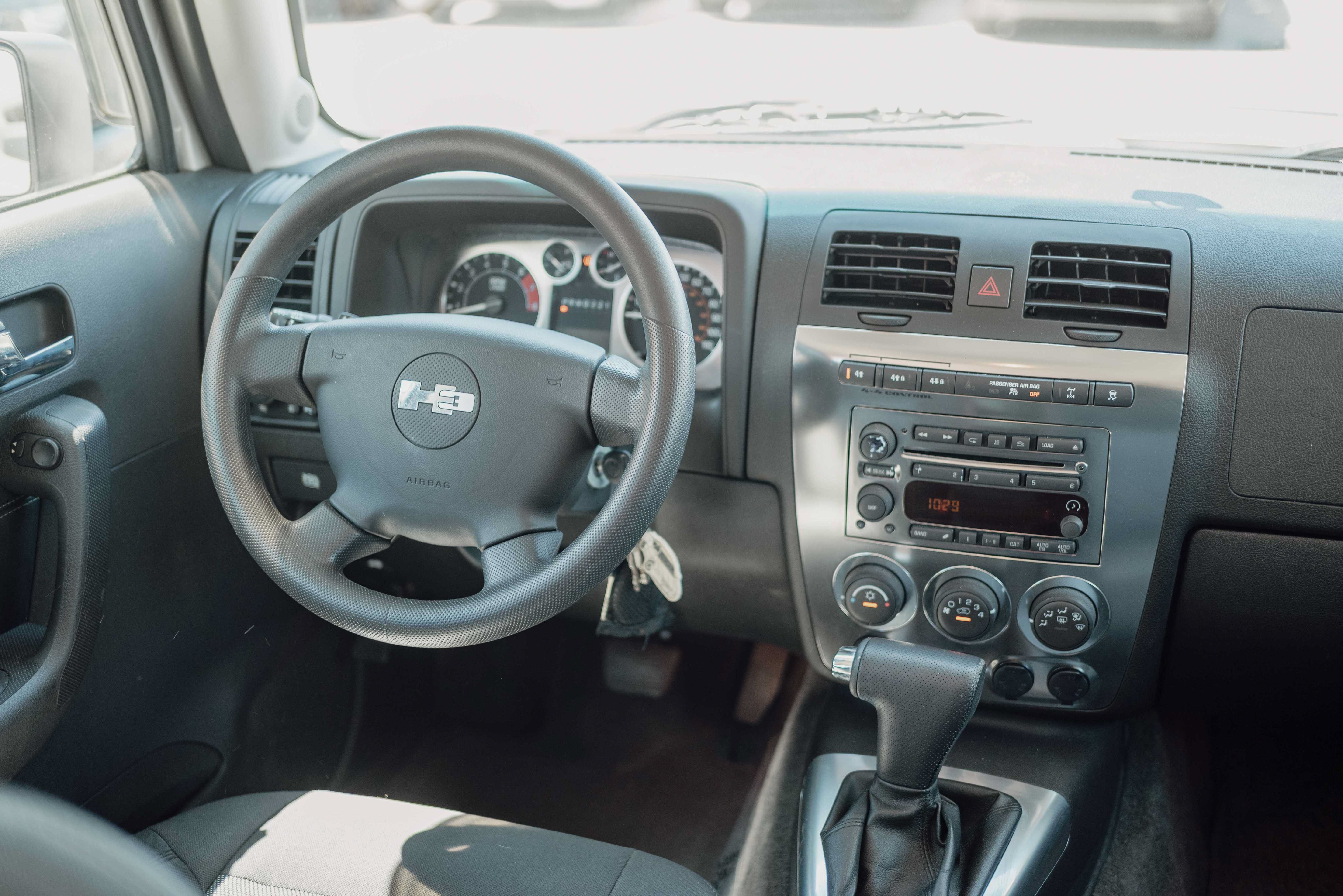 Used 2006 HUMMER H3 AWD/4WD image 8