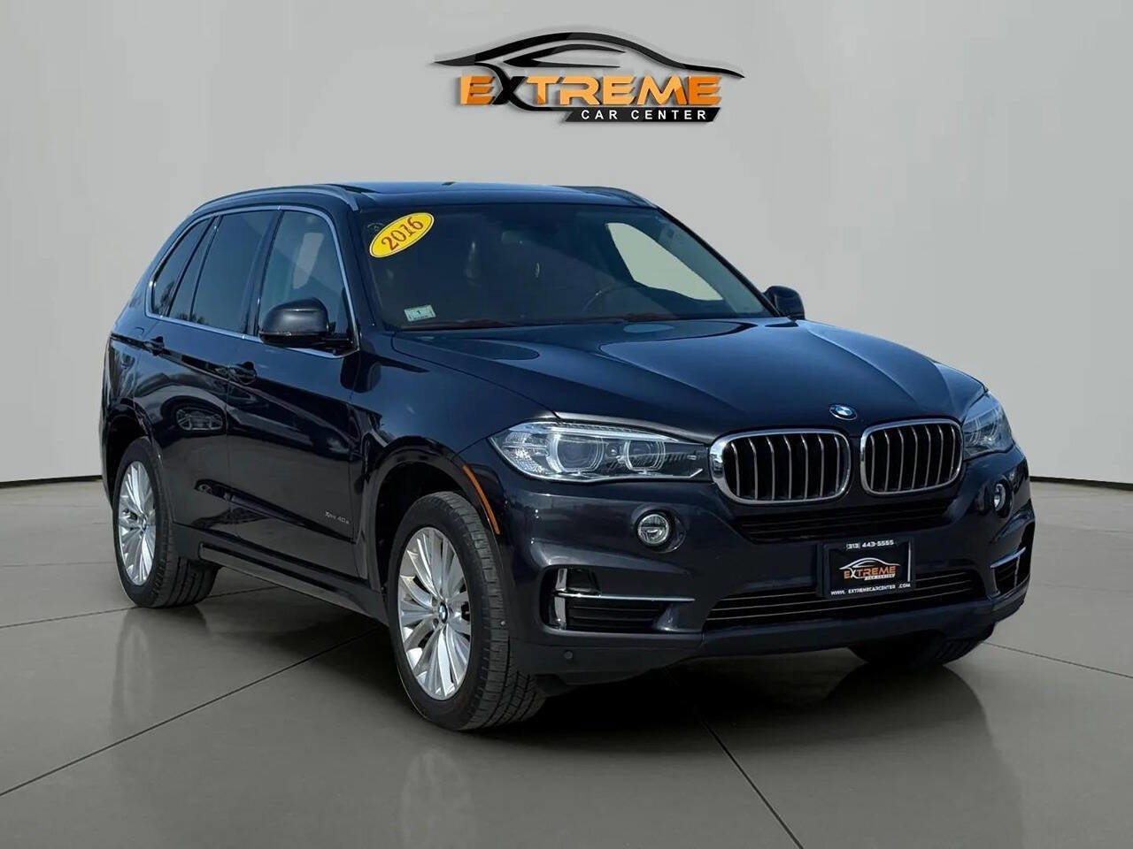 Used 2016 BMW X5 xDrive40e image 9