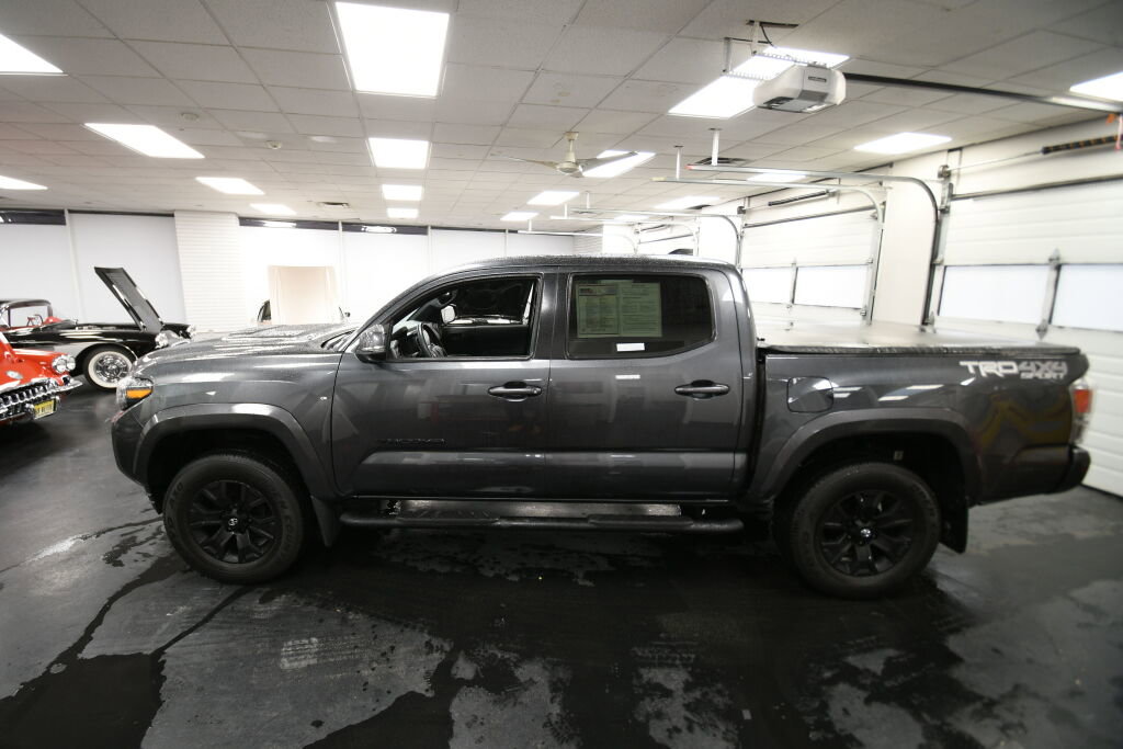 Certified 2023 Toyota Tacoma TRD Sport image 4