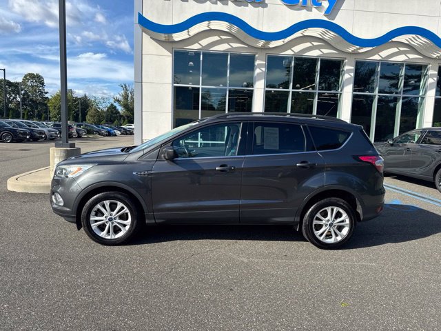 Used 2017 Ford Escape SE w/ SE Leather Comfort Package AWD/4WD image 5