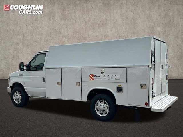 New 2026 Ford E-350 and Econoline 350 Super Duty w/ Power Equipment Group image 7