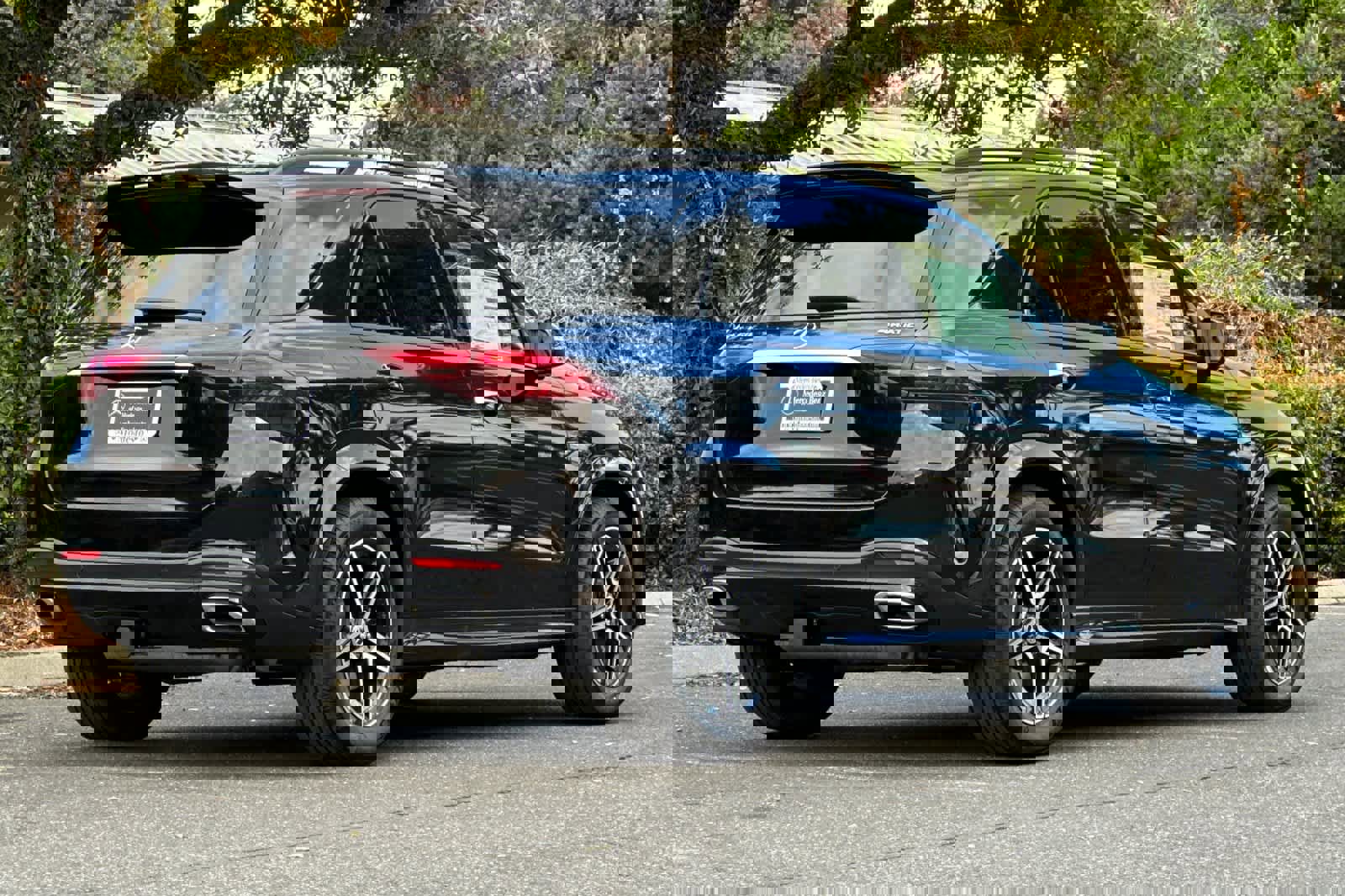 New 2026 Mercedes-Benz GLE 350 4MATIC image 3