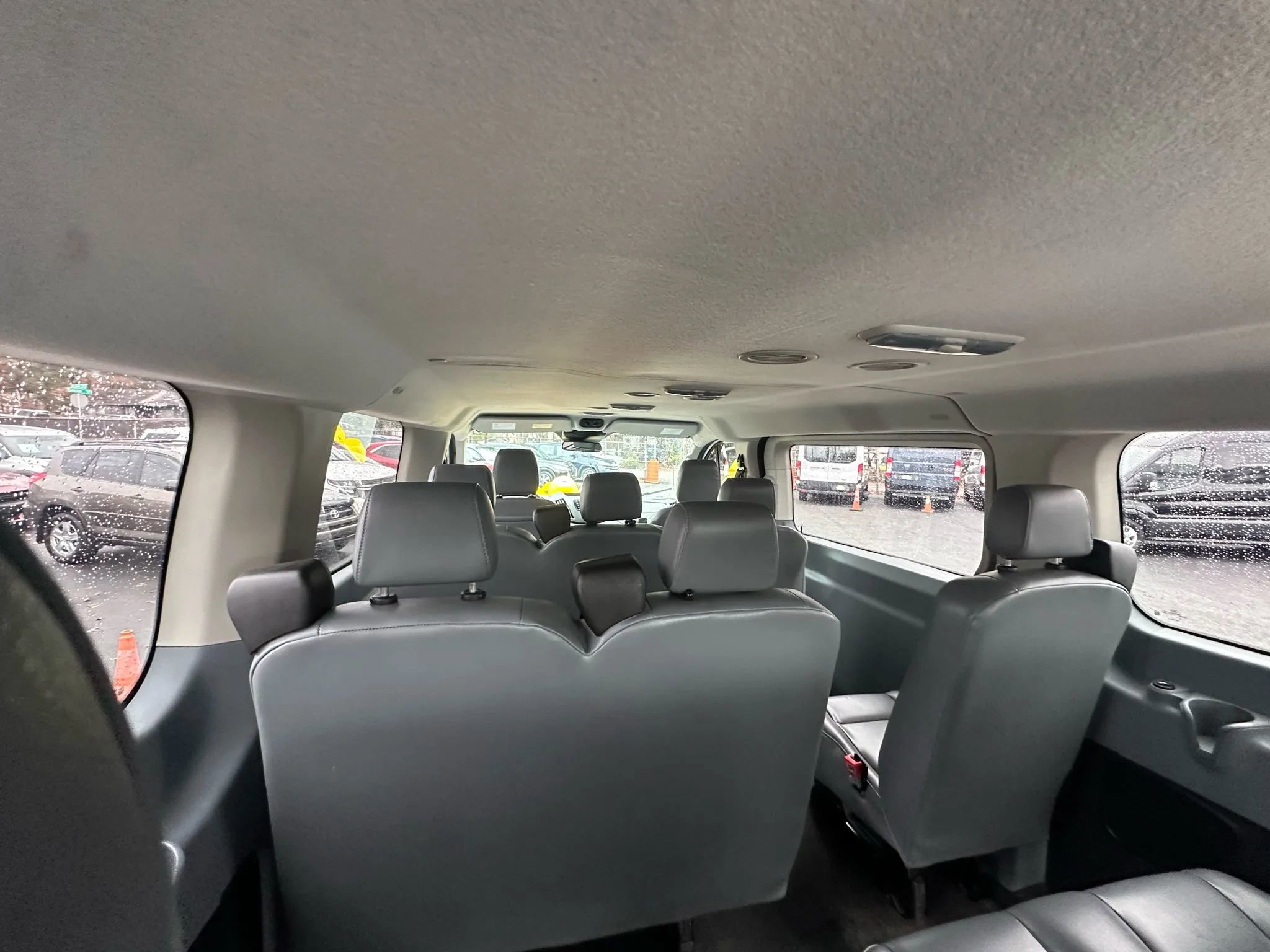 Used 2017 Ford Transit 350 XL image 22