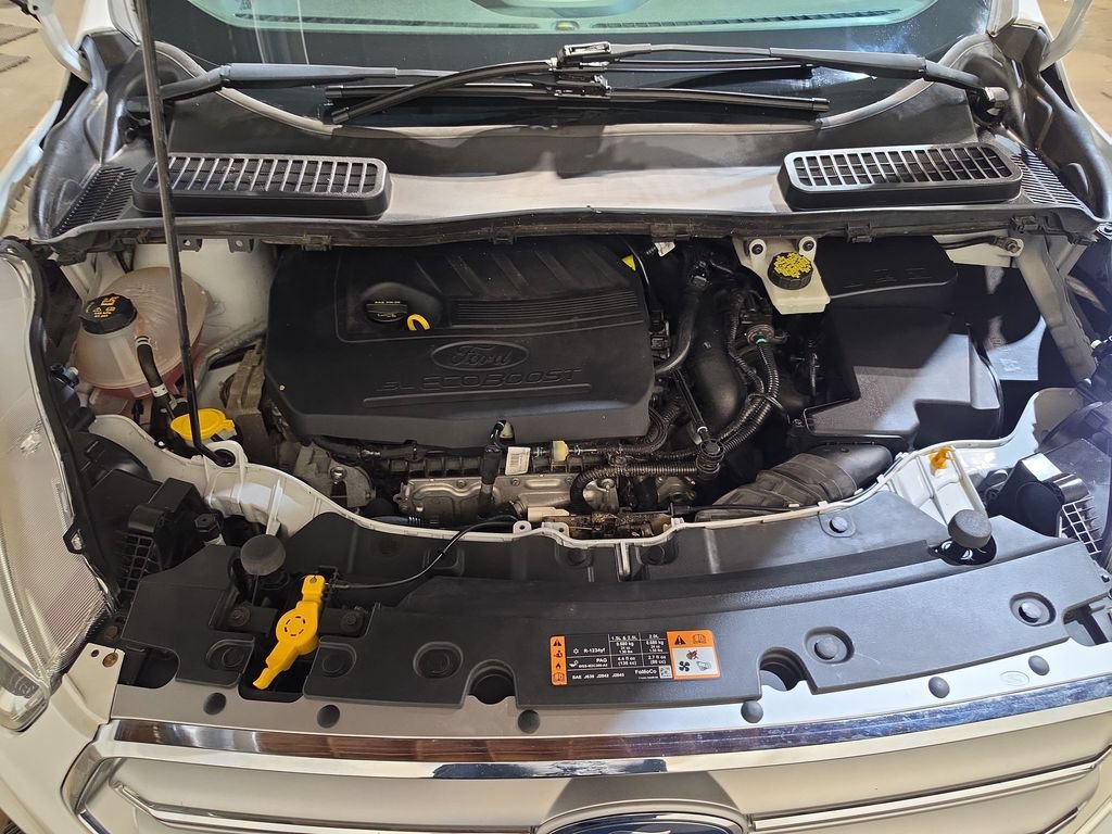 Used 2017 Ford Escape SE AWD/4WD image 17