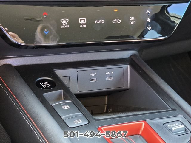 Certified 2026 Nissan Kicks SR FWD image 19