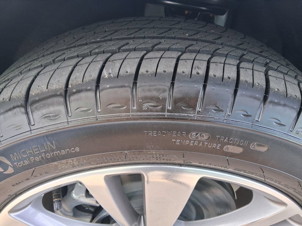 New 2026 Cadillac XT5 Premium Luxury w/ Driver Assist Package FWD image 25