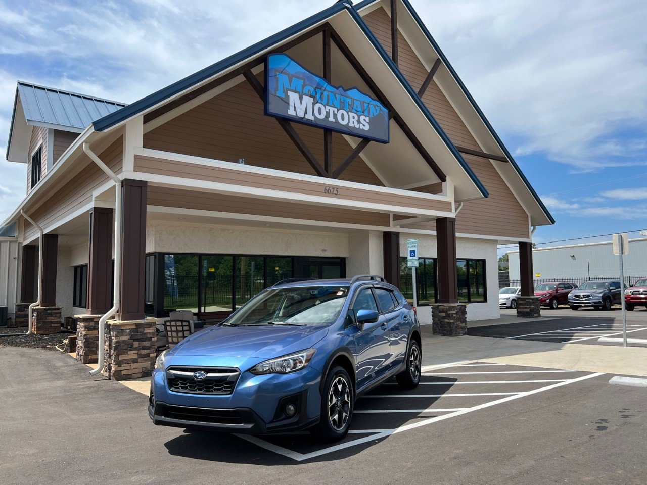 Used 2019 Subaru Crosstrek 2.0i Premium w/ Eyesight System