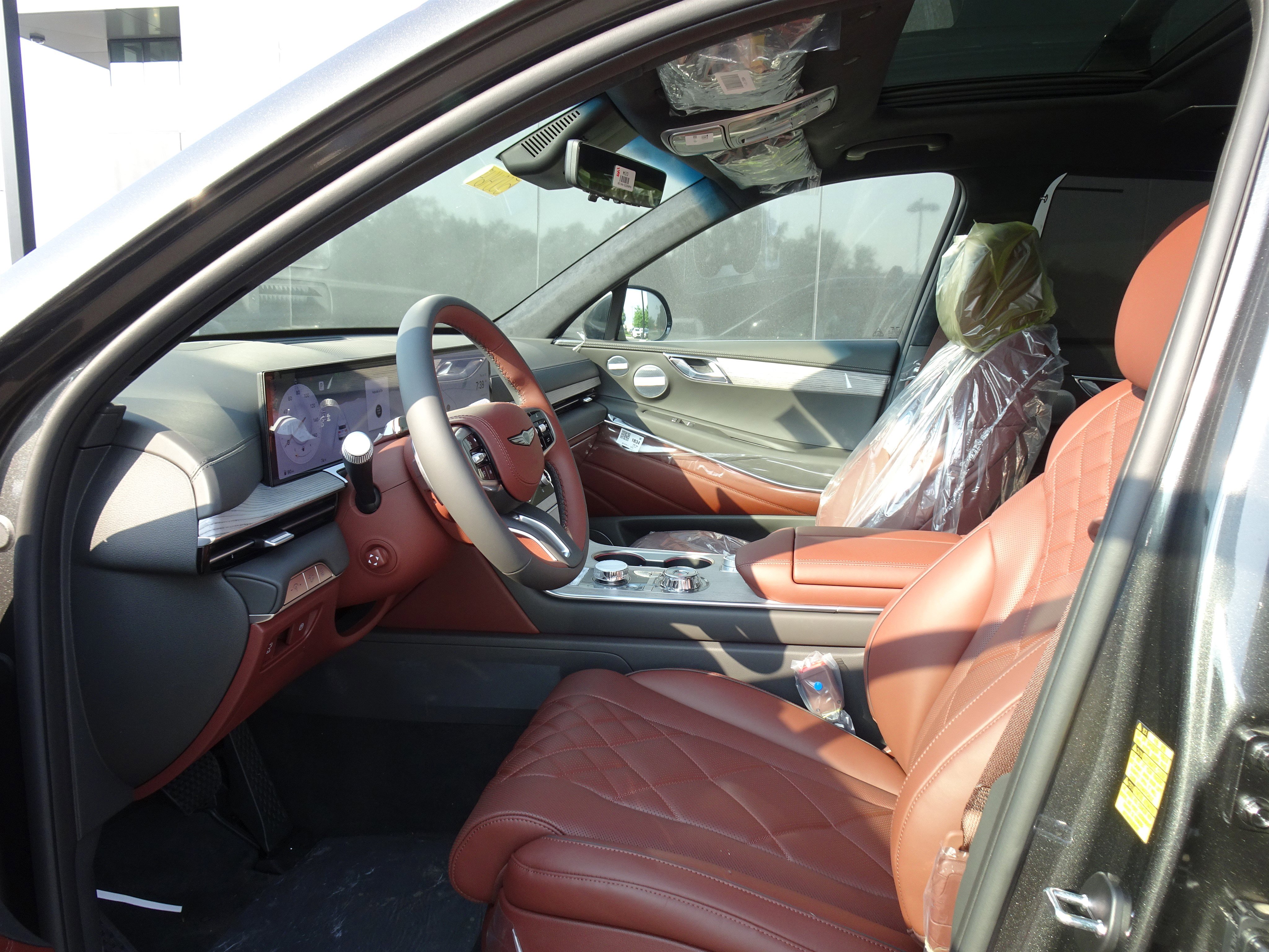 New 2025 Genesis GV80 3.5T Prestige image 9