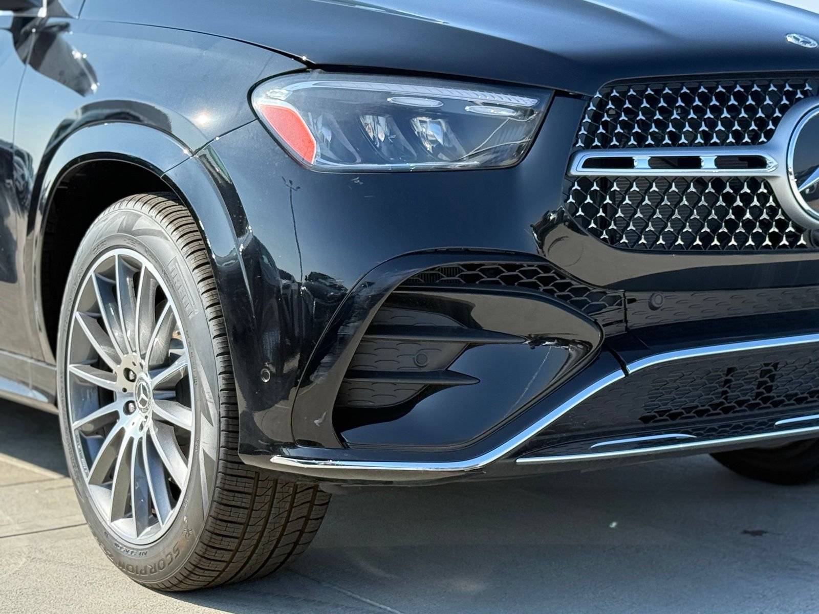 New 2025 Mercedes-Benz GLE 580 4MATIC image 4