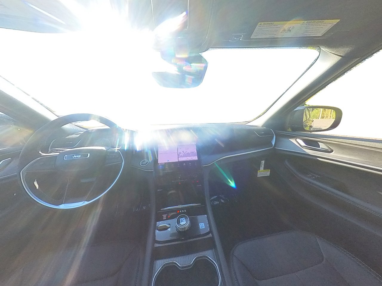 New 2025 Jeep Grand Cherokee Limited w/ Black Appearance Package image 60