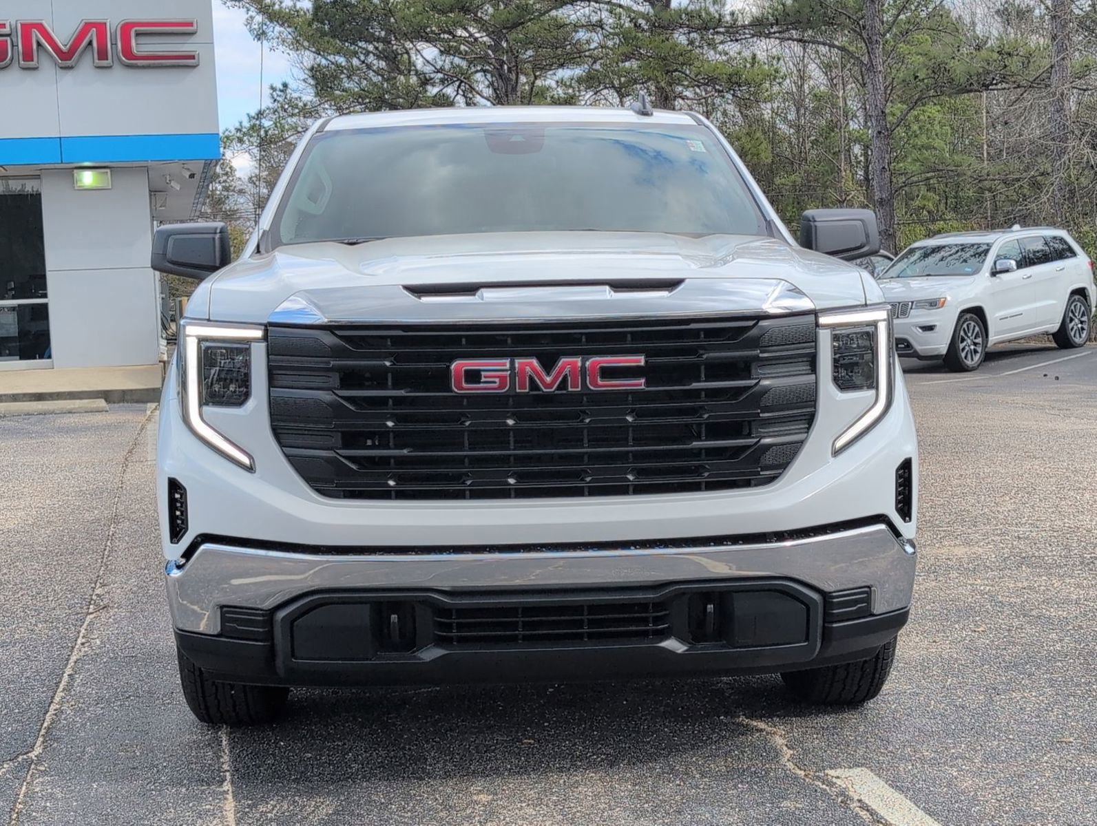 New 2026 GMC Sierra 1500 Pro w/ Pro Value Package image 9