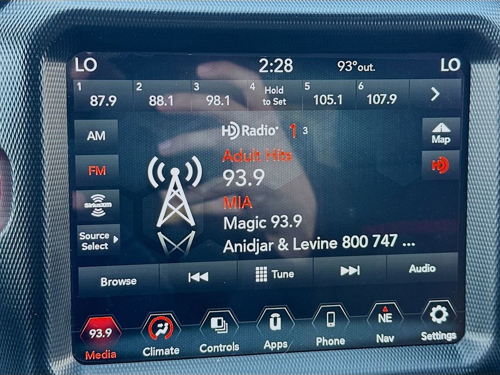 Used 2020 Jeep Gladiator Rubicon image 15