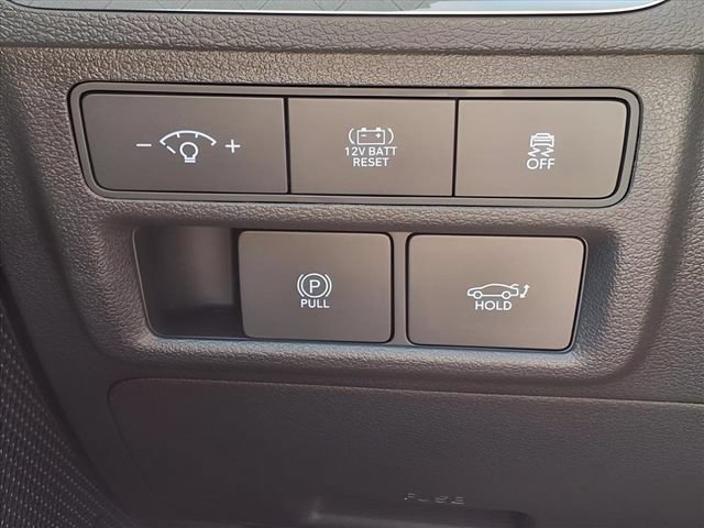 Used 2025 Hyundai Sonata Limited FWD image 20