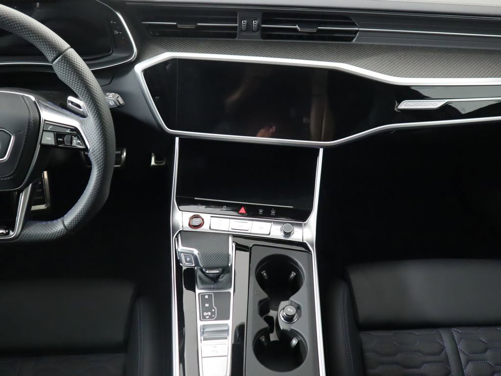 New 2025 Audi RS 6 performance image 15