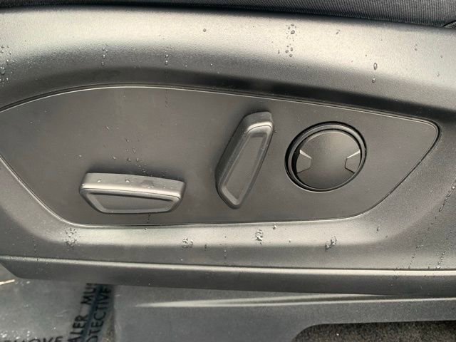 Certified 2025 Ford Explorer Active AWD/4WD image 14