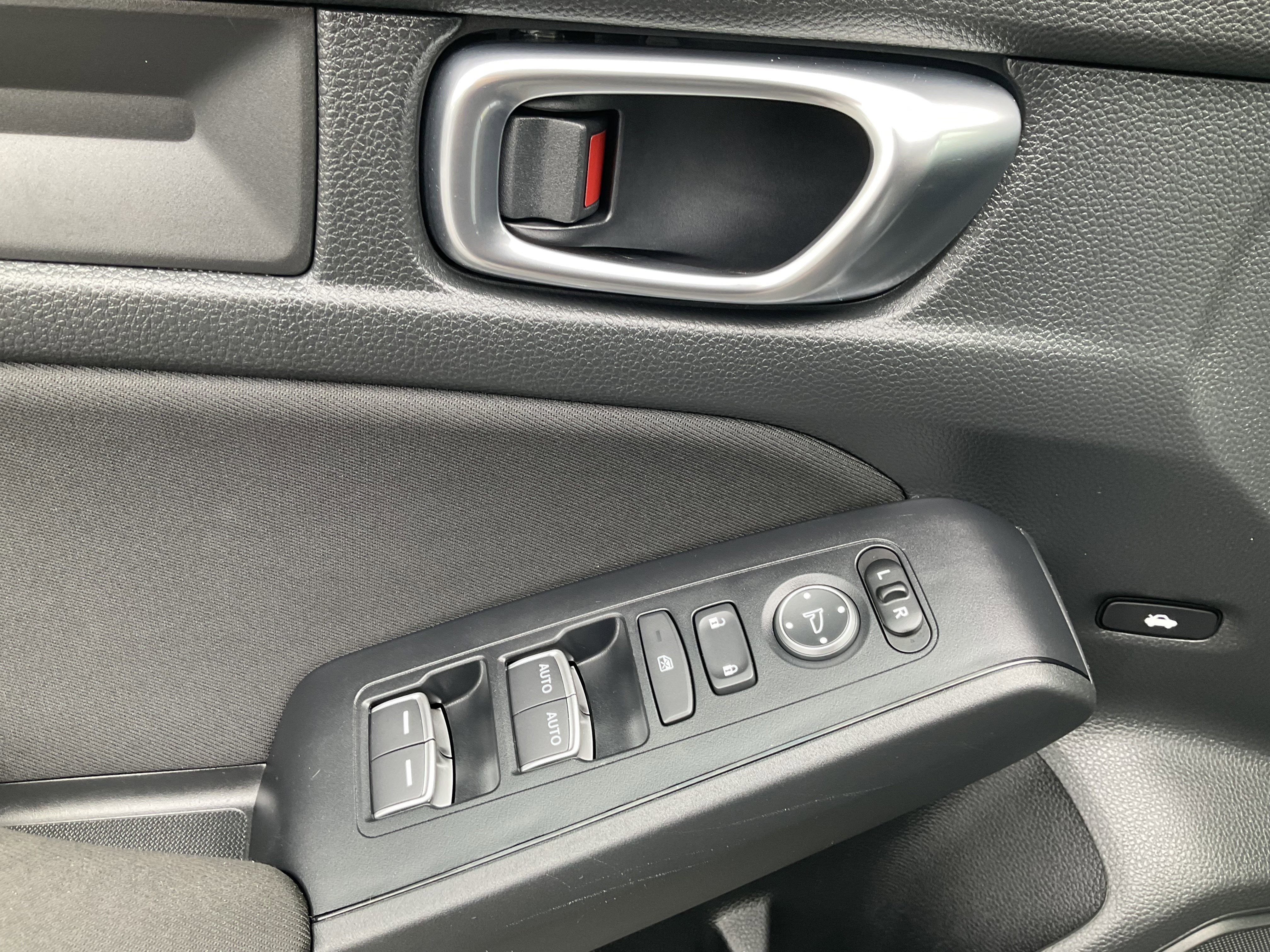 Used 2025 Honda Civic LX image 24