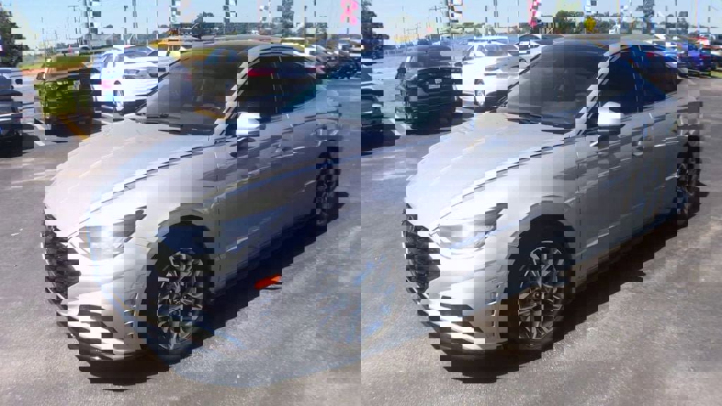 Used 2023 Hyundai Sonata SEL w/ Convenience Package image 4