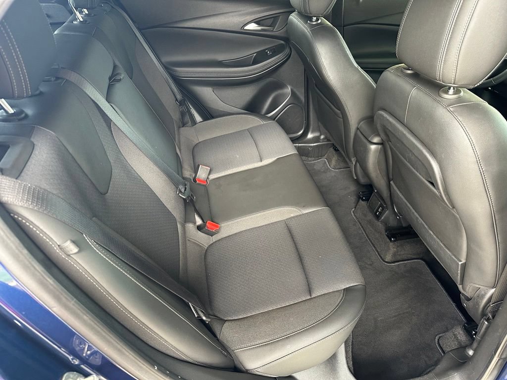 Used 2023 Buick Encore GX Select FWD image 33