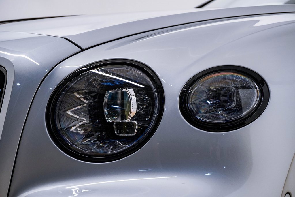 Used 2023 Bentley Flying Spur S V8 image 7