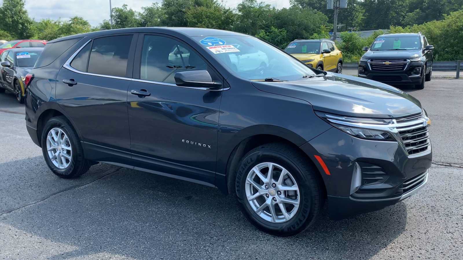 Certified 2023 Chevrolet Equinox LT AWD/4WD image 2